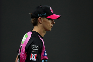Tom Curran suspended for four BBL matches due to altercation with umpire; Sydney Sixers to file an appeal | Tom Curran suspended for four BBL matches due to altercation with umpire; Sydney Sixers to file an appeal