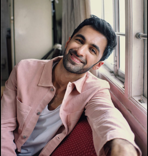 'Only a Rohan can play a Rohan', says Rohan Gurbaxani on ‘Kho Gaye Hum Kahan’ | 'Only a Rohan can play a Rohan', says Rohan Gurbaxani on ‘Kho Gaye Hum Kahan’ 'Only a Rohan can play a Rohan', says Rohan Gurbaxani on ‘Kho Gaye Hum Kahan’ | 'Only a Rohan can play a Rohan', says Rohan Gurbaxani on ‘Kho Gaye Hum Kahan’