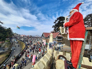 No 'White Christmas' yet again in Shimla; it hasn't happened since 2016 | No 'White Christmas' yet again in Shimla; it hasn't happened since 2016 No 'White Christmas' yet again in Shimla; it hasn't happened since 2016 | No 'White Christmas' yet again in Shimla; it hasn't happened since 2016