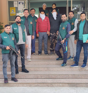 Large haul of psychotropic tablets seized in Delhi, two held | Large haul of psychotropic tablets seized in Delhi, two held Large haul of psychotropic tablets seized in Delhi, two held | Large haul of psychotropic tablets seized in Delhi, two held