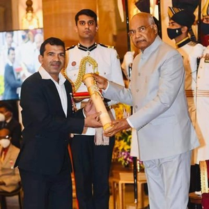 Virender Singh Yadav to return Padma Shri award over Sanjay Singh's election as WFI prez | Virender Singh Yadav to return Padma Shri award over Sanjay Singh's election as WFI prez Virender Singh Yadav to return Padma Shri award over Sanjay Singh's election as WFI prez | Virender Singh Yadav to return Padma Shri award over Sanjay Singh's election as WFI prez
