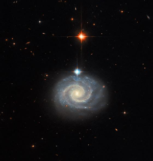 Hubble Telescope images galaxy with ‘forbidden’ light | Hubble Telescope images galaxy with ‘forbidden’ light Hubble Telescope images galaxy with ‘forbidden’ light | Hubble Telescope images galaxy with ‘forbidden’ light