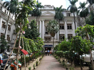 10 state universities in Bengal to turn headless from Monday | 10 state universities in Bengal to turn headless from Monday 10 state universities in Bengal to turn headless from Monday | 10 state universities in Bengal to turn headless from Monday