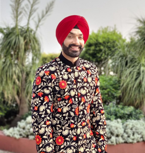 Avinesh Rekhi plans to organise secret Santa activity for his co-stars this Christmas | Avinesh Rekhi plans to organise secret Santa activity for his co-stars this Christmas
