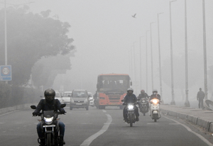 Dense fog to continue over Delhi, UP, Haryana, Punjab for next 3-4 days: IMD | Dense fog to continue over Delhi, UP, Haryana, Punjab for next 3-4 days: IMD