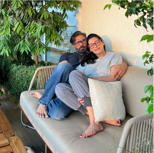 Suniel Shetty wishes wifey Mana: ‘Tied to each other for 41 years’ | Suniel Shetty wishes wifey Mana: ‘Tied to each other for 41 years’
