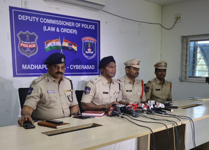 Case filed for sale of tickets for Sunburn in Hyderabad without nod | Case filed for sale of tickets for Sunburn in Hyderabad without nod Case filed for sale of tickets for Sunburn in Hyderabad without nod | Case filed for sale of tickets for Sunburn in Hyderabad without nod