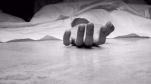 Man dies under mysterious circumstances in Delhi | Man dies under mysterious circumstances in Delhi Man dies under mysterious circumstances in Delhi | Man dies under mysterious circumstances in Delhi