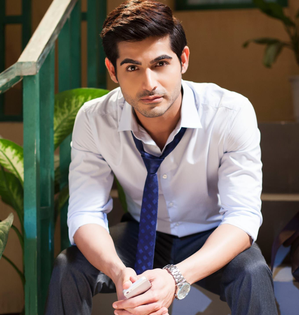 Omkar Kapoor opens up on his character in ‘Aangan Aapno Kaa’ | Omkar Kapoor opens up on his character in ‘Aangan Aapno Kaa’ Omkar Kapoor opens up on his character in ‘Aangan Aapno Kaa’ | Omkar Kapoor opens up on his character in ‘Aangan Aapno Kaa’