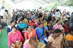 Telangana govt's six guarantees: Over 7.46 lakh applications received on first day | Telangana govt's six guarantees: Over 7.46 lakh applications received on first day Telangana govt's six guarantees: Over 7.46 lakh applications received on first day | Telangana govt's six guarantees: Over 7.46 lakh applications received on first day