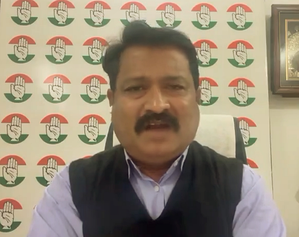 Fresh spat erupts between Congress-VBA over poll alliance | Fresh spat erupts between Congress-VBA over poll alliance Fresh spat erupts between Congress-VBA over poll alliance | Fresh spat erupts between Congress-VBA over poll alliance