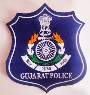 Gujarat residents under scanner in 'donkey flight' incident | Gujarat residents under scanner in 'donkey flight' incident Gujarat residents under scanner in 'donkey flight' incident | Gujarat residents under scanner in 'donkey flight' incident