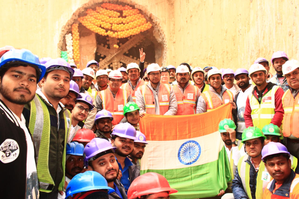 Agra Metro completes tunnel work on priority stretch in 'record' 11 months | Agra Metro completes tunnel work on priority stretch in 'record' 11 months Agra Metro completes tunnel work on priority stretch in 'record' 11 months | Agra Metro completes tunnel work on priority stretch in 'record' 11 months