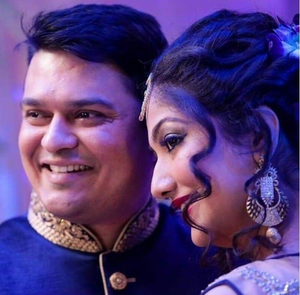 After six-month hunt, fugitive scamster couple lands in Mumbai Police net | After six-month hunt, fugitive scamster couple lands in Mumbai Police net After six-month hunt, fugitive scamster couple lands in Mumbai Police net | After six-month hunt, fugitive scamster couple lands in Mumbai Police net