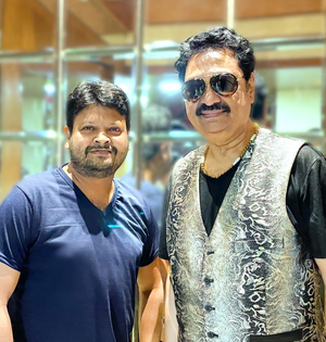 Kumar Sanu's 'Sau Dil Gar' portrays the bond between lovers | Kumar Sanu's 'Sau Dil Gar' portrays the bond between lovers