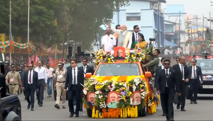 PM Modi holds roadshow in Kerala’s Thrissur | PM Modi holds roadshow in Kerala’s Thrissur