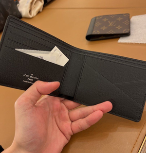 Indian-origin security guard jailed for pocketing resident's wallet in Singapore | Indian-origin security guard jailed for pocketing resident's wallet in Singapore Indian-origin security guard jailed for pocketing resident's wallet in Singapore | Indian-origin security guard jailed for pocketing resident's wallet in Singapore