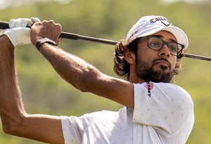 Theegala slips to 9th, is joined by fellow Indian-American Bhatia; Scheffler leads in Hawaii | Theegala slips to 9th, is joined by fellow Indian-American Bhatia; Scheffler leads in Hawaii
