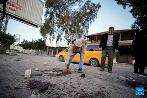2 Palestinians killed, Israeli soldier wounded in West Bank raid | 2 Palestinians killed, Israeli soldier wounded in West Bank raid 2 Palestinians killed, Israeli soldier wounded in West Bank raid | 2 Palestinians killed, Israeli soldier wounded in West Bank raid