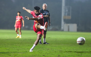 Midfielder Mobashir Rahman reunites with Owen Coyle at Chennaiyin FC | Midfielder Mobashir Rahman reunites with Owen Coyle at Chennaiyin FC Midfielder Mobashir Rahman reunites with Owen Coyle at Chennaiyin FC | Midfielder Mobashir Rahman reunites with Owen Coyle at Chennaiyin FC