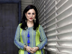 Kishori Shahane on 'World Hindi Day': It's remarkable how Hindi is gaining global recognition | Kishori Shahane on 'World Hindi Day': It's remarkable how Hindi is gaining global recognition Kishori Shahane on 'World Hindi Day': It's remarkable how Hindi is gaining global recognition | Kishori Shahane on 'World Hindi Day': It's remarkable how Hindi is gaining global recognition