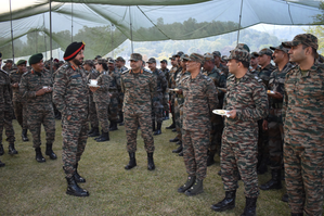 Top Army officer reviews Manipur situation, force's operational readiness | Top Army officer reviews Manipur situation, force's operational readiness Top Army officer reviews Manipur situation, force's operational readiness | Top Army officer reviews Manipur situation, force's operational readiness