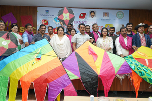 Kite flyers from 16 countries to take part in Hyderabad Kite Festival | Kite flyers from 16 countries to take part in Hyderabad Kite Festival