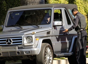 Kendall Jenner, Hailey Bieber pulled over by cops after 'running' stop sign | Kendall Jenner, Hailey Bieber pulled over by cops after 'running' stop sign Kendall Jenner, Hailey Bieber pulled over by cops after 'running' stop sign | Kendall Jenner, Hailey Bieber pulled over by cops after 'running' stop sign