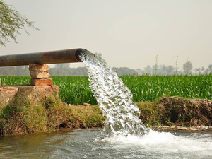 Maha has 2nd highest number of wells in India, but just 45% of its groundwater remains | Maha has 2nd highest number of wells in India, but just 45% of its groundwater remains