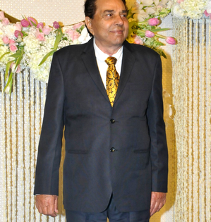 Dharmendra, Achuthanandan awarded Padma Vibhushan, Harmanpreet, Rohit Sharma get Padma Shris | Dharmendra, Achuthanandan awarded Padma Vibhushan, Harmanpreet, Rohit Sharma get Padma Shris