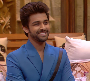 Samarth Jurel eliminated from 'Bigg Boss 17' house; girlfriend Isha Malviya breaks down | Samarth Jurel eliminated from 'Bigg Boss 17' house; girlfriend Isha Malviya breaks down Samarth Jurel eliminated from 'Bigg Boss 17' house; girlfriend Isha Malviya breaks down | Samarth Jurel eliminated from 'Bigg Boss 17' house; girlfriend Isha Malviya breaks down