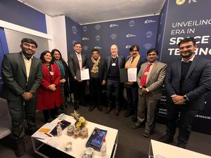 K'taka signs MoU worth Rs 22,000 cr with Microsoft, six cos on Day 2 in Davos | K'taka signs MoU worth Rs 22,000 cr with Microsoft, six cos on Day 2 in Davos K'taka signs MoU worth Rs 22,000 cr with Microsoft, six cos on Day 2 in Davos | K'taka signs MoU worth Rs 22,000 cr with Microsoft, six cos on Day 2 in Davos