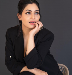 Shubhangi Atre repurposes old sunglasses case into fashionable clutch | Shubhangi Atre repurposes old sunglasses case into fashionable clutch Shubhangi Atre repurposes old sunglasses case into fashionable clutch | Shubhangi Atre repurposes old sunglasses case into fashionable clutch