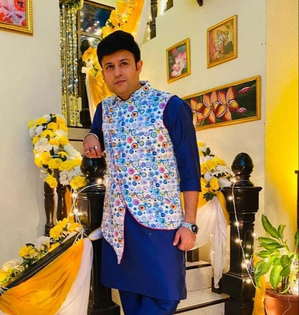 Sumit Aroraa: I portray emotional scenes with same dedication as comedy ones | Sumit Aroraa: I portray emotional scenes with same dedication as comedy ones Sumit Aroraa: I portray emotional scenes with same dedication as comedy ones | Sumit Aroraa: I portray emotional scenes with same dedication as comedy ones
