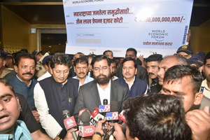 ‘Santa’ Shinde back from Davos with bagful of projects worth Rs 3.53 lakh cr | ‘Santa’ Shinde back from Davos with bagful of projects worth Rs 3.53 lakh cr ‘Santa’ Shinde back from Davos with bagful of projects worth Rs 3.53 lakh cr | ‘Santa’ Shinde back from Davos with bagful of projects worth Rs 3.53 lakh cr