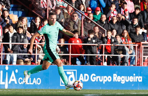 Atletico defender Azpilicueta sidelined with knee ligament injury | Atletico defender Azpilicueta sidelined with knee ligament injury