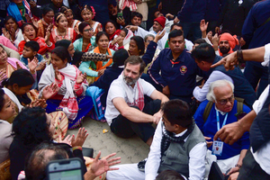 Will PM Modi now decide who will visit a temple, asks Rahul Gandhi | Will PM Modi now decide who will visit a temple, asks Rahul Gandhi