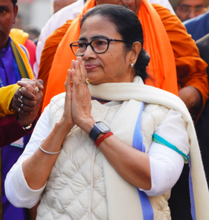 Mamata slams Centre for not declaring Netaji’s birthday national holiday | Mamata slams Centre for not declaring Netaji’s birthday national holiday Mamata slams Centre for not declaring Netaji’s birthday national holiday | Mamata slams Centre for not declaring Netaji’s birthday national holiday