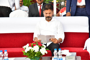 Telangana people put an end to dictatorial rule: Governor | Telangana people put an end to dictatorial rule: Governor Telangana people put an end to dictatorial rule: Governor | Telangana people put an end to dictatorial rule: Governor