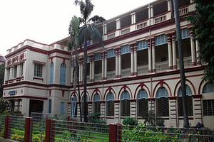 UGC cautions 21 Bengal universities for not appointing ombudsmen | UGC cautions 21 Bengal universities for not appointing ombudsmen