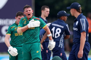U19 Men's World Cup: South Africa, Pakistan batters put on a show; Zimbabwe qualify | U19 Men's World Cup: South Africa, Pakistan batters put on a show; Zimbabwe qualify U19 Men's World Cup: South Africa, Pakistan batters put on a show; Zimbabwe qualify | U19 Men's World Cup: South Africa, Pakistan batters put on a show; Zimbabwe qualify