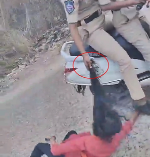 NHRC notice to T'gana over woman cop dragging girl student by hair | NHRC notice to T'gana over woman cop dragging girl student by hair NHRC notice to T'gana over woman cop dragging girl student by hair | NHRC notice to T'gana over woman cop dragging girl student by hair