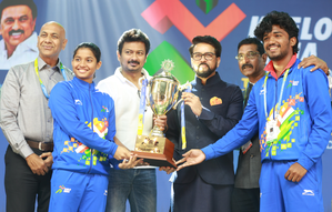 KIYG: Maharashtra retain overall championship, Telangana swimmer Vritti Agarwal finishes with five gold | KIYG: Maharashtra retain overall championship, Telangana swimmer Vritti Agarwal finishes with five gold