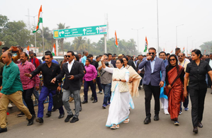 Put me behind bars and I will come out of the prison by making a hole, Mamata tells Centre | Put me behind bars and I will come out of the prison by making a hole, Mamata tells Centre Put me behind bars and I will come out of the prison by making a hole, Mamata tells Centre | Put me behind bars and I will come out of the prison by making a hole, Mamata tells Centre