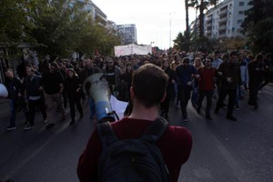 Greek farmers continue protests demanding govt pledged aid without delay | Greek farmers continue protests demanding govt pledged aid without delay
