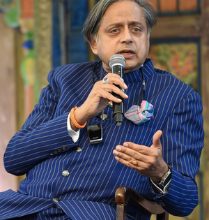 People need to think about themselves, not get swayed by Ram Temple: Shashi Tharoor | People need to think about themselves, not get swayed by Ram Temple: Shashi Tharoor