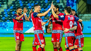 ISL 2023-24: Jamshedpur FC make rapid inroads in standings with 3-2 comeback win against Mumbai City FC | ISL 2023-24: Jamshedpur FC make rapid inroads in standings with 3-2 comeback win against Mumbai City FC