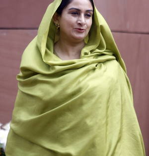 Centre failed to double farmers' income, says Harsimrat Kaur in LS | Centre failed to double farmers' income, says Harsimrat Kaur in LS