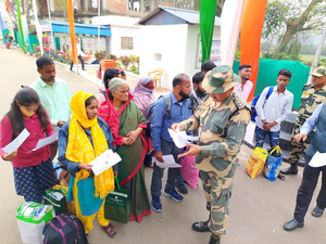 12 B’desis who entered into India illegally repatriated after over a year | 12 B’desis who entered into India illegally repatriated after over a year 12 B’desis who entered into India illegally repatriated after over a year | 12 B’desis who entered into India illegally repatriated after over a year
