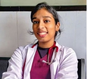 Parents of murdered doctor express ire against Kerala govt's no to CBI probe | Parents of murdered doctor express ire against Kerala govt's no to CBI probe Parents of murdered doctor express ire against Kerala govt's no to CBI probe | Parents of murdered doctor express ire against Kerala govt's no to CBI probe
